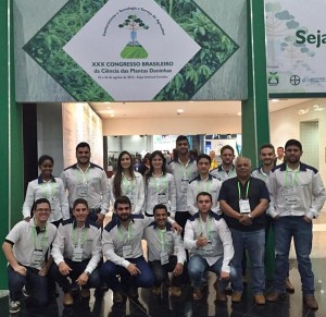 Integrantes do GHPD participam de XXX Congresso Brasileiro da Ciência das Plantas Daninhas
